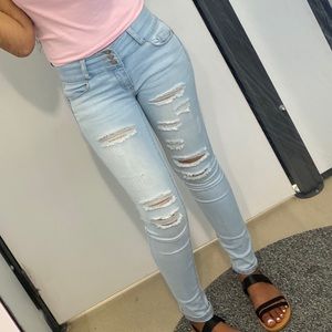 light wash jeans